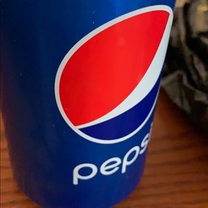 Meet your Posher, Eloisa